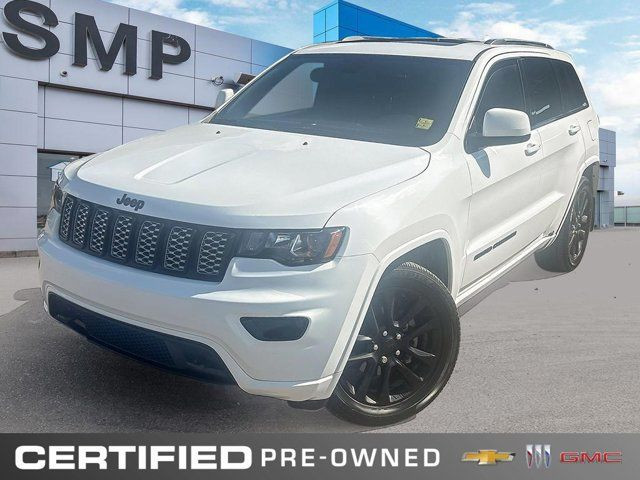 2020 Jeep Grand Cherokee Altitude | 4x4 | Leather | Sunroof in Cars & Trucks in Saskatoon