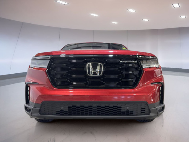 2025 Honda Pilot Black Edition in Cars & Trucks in Moose Jaw - Image 2