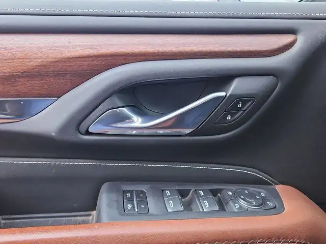 2024 GMC Yukon XL Denali Ultimate | 6.2L V8 | PANO ROOF | in Cars & Trucks in Calgary - Image 13