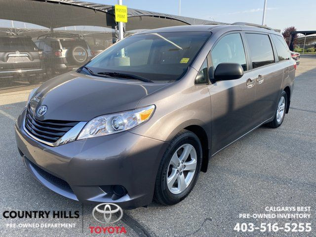 2015 Toyota Sienna L in Cars & Trucks in Calgary - Image 3