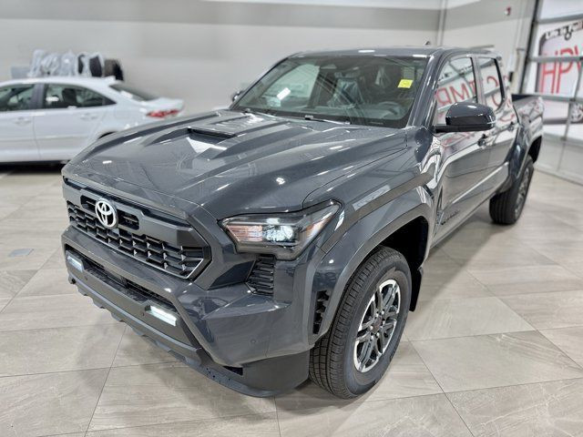 2025 Toyota Tacoma TRD Sport+ M/T 4WD | Tow Hitch in Cars & Trucks in Edmonton - Image 4
