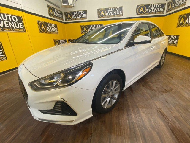 2018 Hyundai Sonata GL - HEATED SEATS, APPLE CARPLAY, BLUTOOTH,  in Cars & Trucks in Calgary