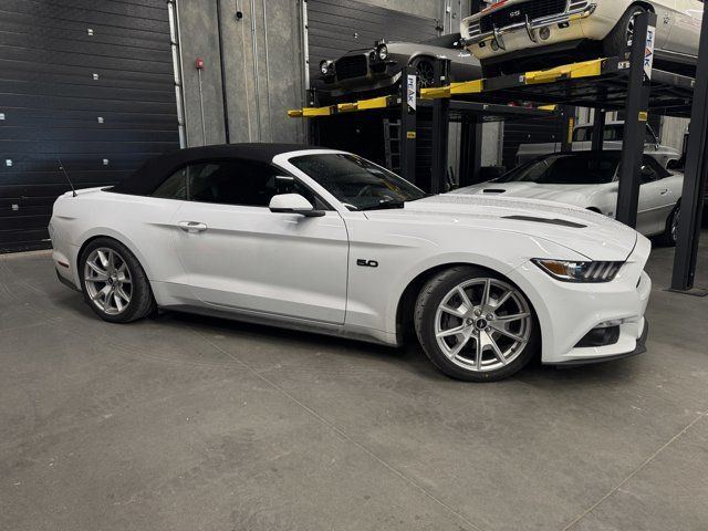 2015 Ford Mustang GT Premium in Cars & Trucks in Strathcona County - Image 2