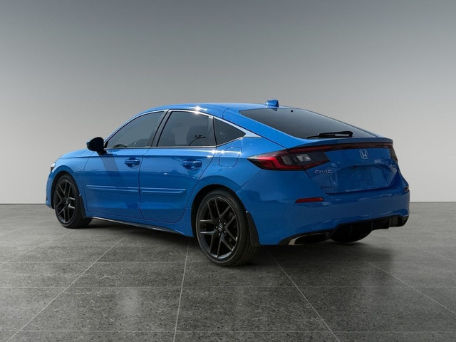 2022 Honda Civic Hatchback Sport CVT in Cars & Trucks in Calgary - Image 4