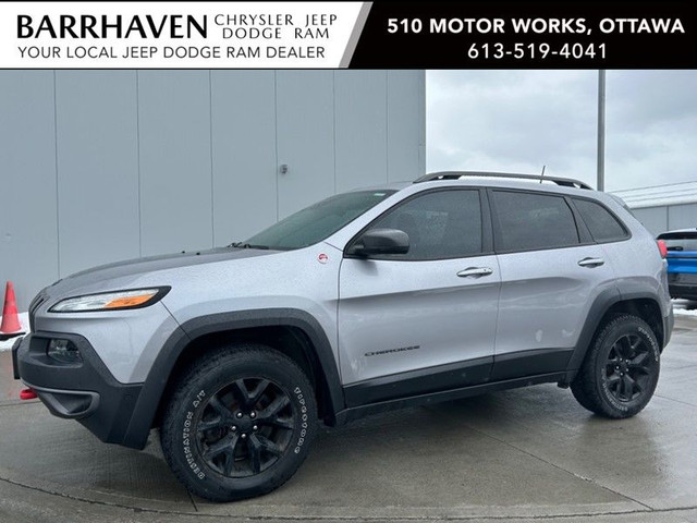 2018 Jeep Cherokee Trailhawk L Plus 4x4 | Leather | Pano Roof in Cars & Trucks in Ottawa