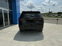 MOSAIC BLACK METALLIC|JET BLACK EVOTEX|ENGINE, 2.5L TURBO DOHC SIDI|TRANSMISSION, 8-SPD AUTOMATIC|MA... (image 3)