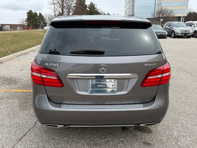 2015 Mercedes-Benz B-Class 4dr HB B 250 Sports Tourer 4MATIC in Cars & Trucks in City of Toronto - Image 8