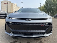 AMVIC Licensed Dealer Fuelled by innovation and tradition, the 2025 Chevrolet Equinox EV EV RS from... (image 1)