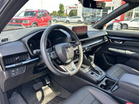 Experience the refined luxury and efficiency of this Certified Pre-Owned 2025 Honda CR-V Hybrid Tour... (image 8)