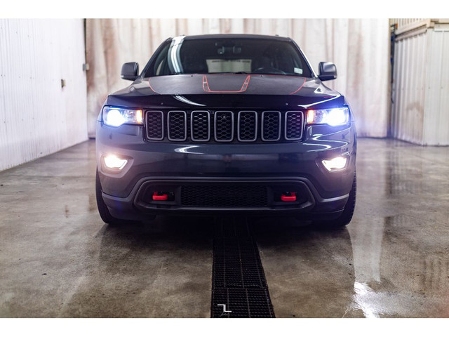 2018 Jeep Grand Cherokee 4x4 Trailhawk Leather Roof Nav BCam in Cars & Trucks in Red Deer - Image 4