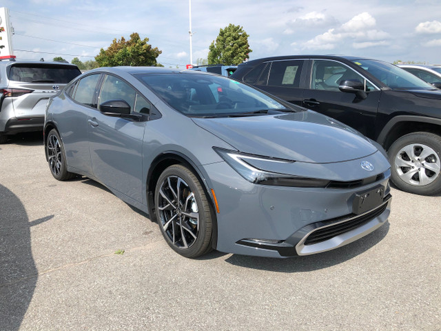 2026 Toyota PRIUS PLUG-IN HYBRID XSE in Cars & Trucks in Belleville - Image 3