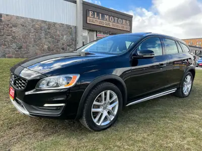 2017 VOLVO V60 T5 AWD CROSS COUNTRY. PREMIER PLUS EDITION. 2.0 L BLACK ON BLACK INTERIOR. NAVIGATION...