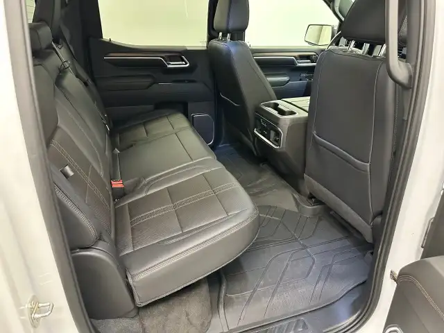 2022 Chevrolet Silverado 1500 dans Autos et camions dans Lethbridge - Image 26