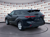 Thanks for viewing our House Of Cars Argyll inventory! AMVIC licensed dealer! The 2023 Toyota Highla... (image 3)