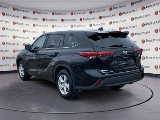 2023 Toyota Highlander LE AWD in Cars & Trucks in Edmonton - Image 4