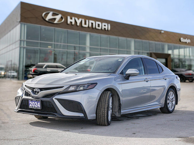 2024 Toyota Camry SE | Leather | Heated Steering Wheel in Cars & Trucks in Guelph - Image 3