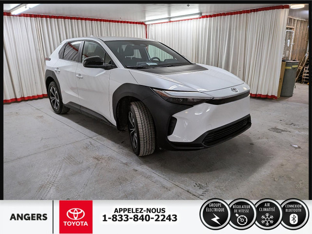 2023 Toyota BZ4X in Cars & Trucks in Saint-Hyacinthe - Image 3