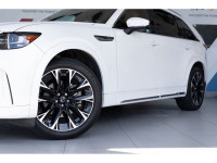 2024 Mazda CX-90 Signature AWD 8-Speed Automatic I6 EXTERIOR - RHODIUM WHITE METALLIC INTERIOR - WIN... (image 1)