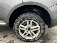 SUN/MOONROOF, HEATED FRONT SEATS, TRACTION CONTROL, CRUISE CONTROL, SATELLITE RADIO Looking for a ri... (image 8)
