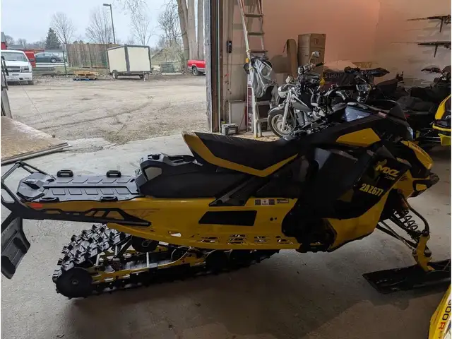 2024 Ski-Doo MXZ XRS 850 COMP TURBO in Snowmobiles in Sarnia - Image 4