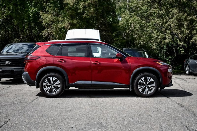 2021 Nissan Rogue SV • SUNROOF • HEATED SEATS • 360 CAM • CP/AA in Cars & Trucks in Kingston - Image 2