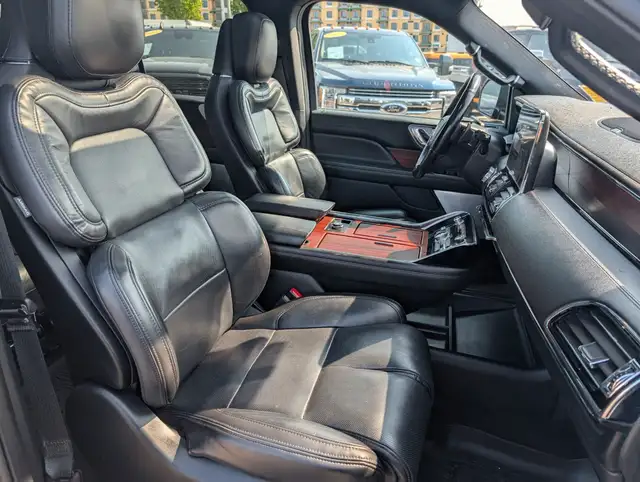 2021 Lincoln Navigator Reserve 3.5L, HIGH OUTPUT, NAVIGATION,... in Cars & Trucks in Calgary - Image 13