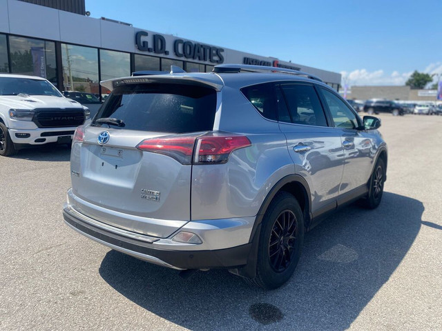 2017 Toyota RAV4 Hybrid Limited AWD ~Nav ~Cam ~Leather ~Sunroof  in Cars & Trucks in Barrie - Image 4