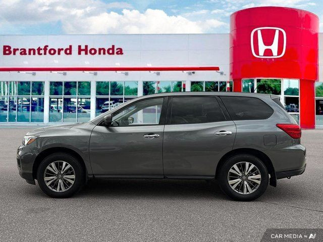 2018 Nissan Pathfinder in Cars & Trucks in Brantford - Image 2