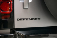 You'll love the ability to go anywhere, anytime in this rugged, ultra low KM 2024 Land Rover Defende... (image 7)