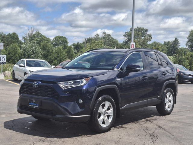 2020 Toyota RAV4 Hybrid XLE AWD | Sunroof | Heated Seats in Cars & Trucks in Guelph