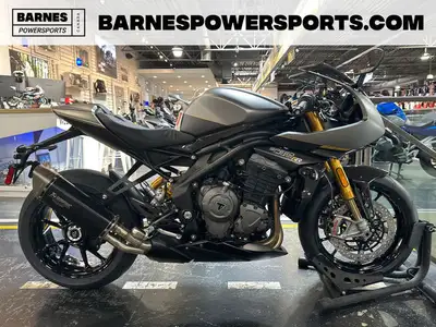 Base MSRP: $29,995Freight/PDI: $1,700Doc Fee: $495Tire Tax: $13Regular Price: $32,203OEM incentives...