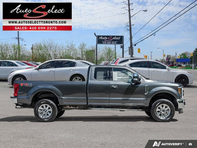 2019 Ford F-250 XLT 4x4 - 6.2L V8 - FX4 - Apple Carplay - Cle... in Cars & Trucks in City of Toronto - Image 3