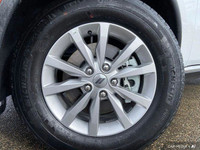 This Dodge Durango has a strong ERC 3.6L Pentastar(TM) VVT V6 engine w/ESS engine powering this Auto... (image 6)
