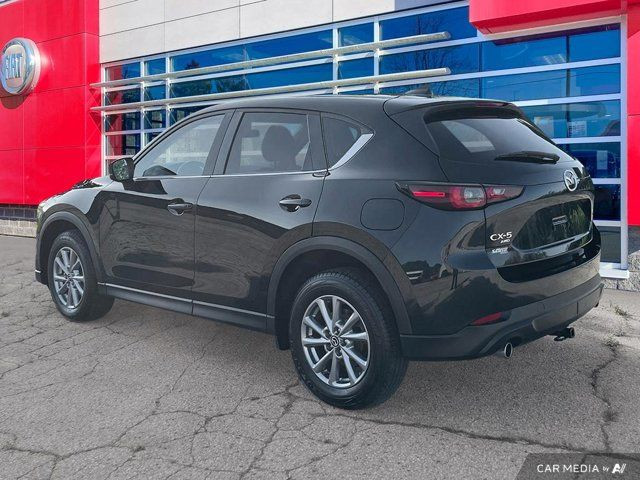 2022 Mazda CX-5 GS | Apple Carplay | AWD | Heated Seats/Wheel in Cars & Trucks in Guelph - Image 4