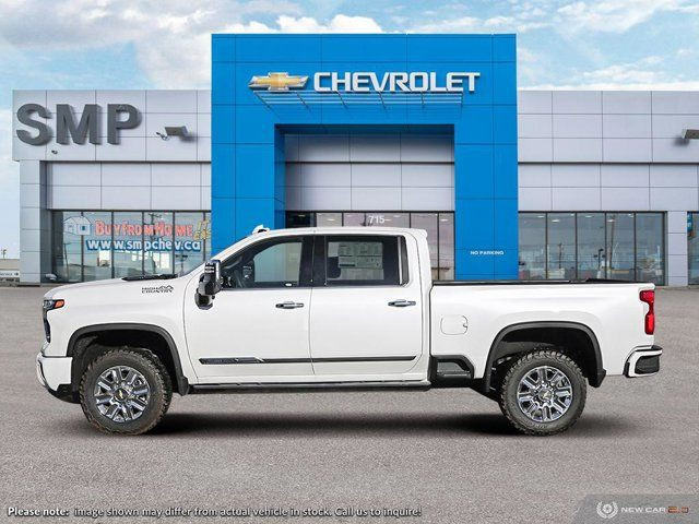 2024 Chevrolet Silverado 3500HD High Country | Blind Spot in Cars & Trucks in Saskatoon - Image 4