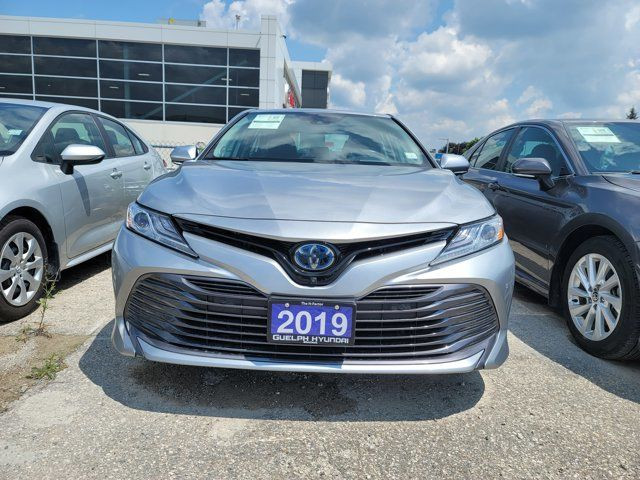 2019 Toyota Camry Hybrid XLE | New Arrival |S in Cars & Trucks in Guelph - Image 2