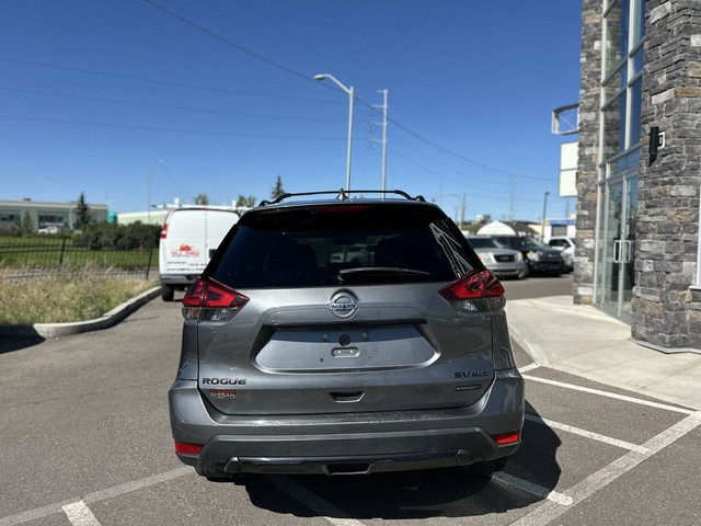 2018 Nissan Rogue SV 4dr SUV AWD (2.5L 4cyl CVT) in Cars & Trucks in Calgary - Image 4