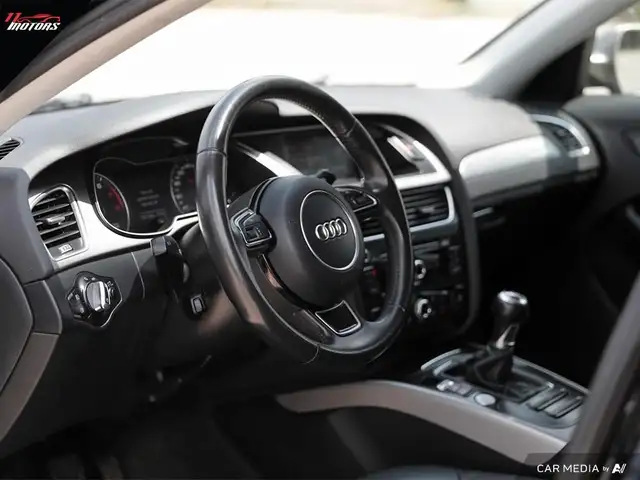 2015 Audi A4 4dr Sdn Man Komfort plus quattro | NO ACCIDENTS in Cars & Trucks in City of Toronto - Image 14
