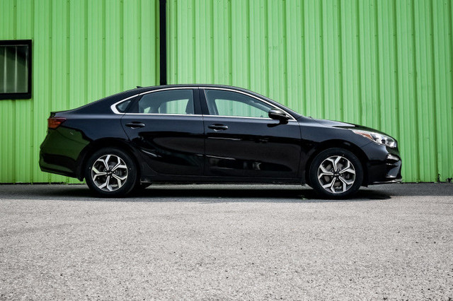 2021 Kia Forte EX • HEATED SEATS/STEERING • WIRELESS CHARGING in Cars & Trucks in Cornwall - Image 2