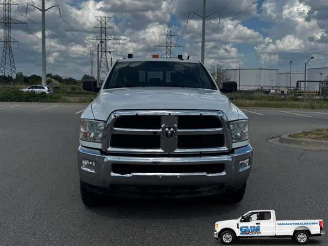2017 Ram 2500 SLT Crew Cab Long Box 4WD in Cars & Trucks in City of Toronto - Image 2