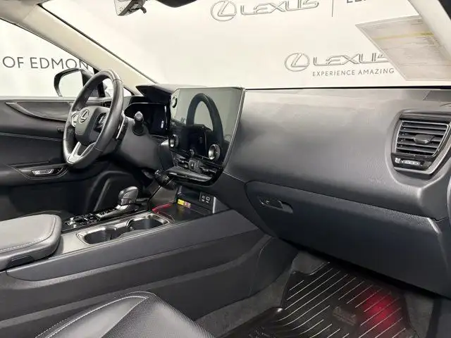 2024 Lexus NX 350 EXECUTIVE PACKAGE dans Autos et camions dans Ville d’Edmonton - Image 7