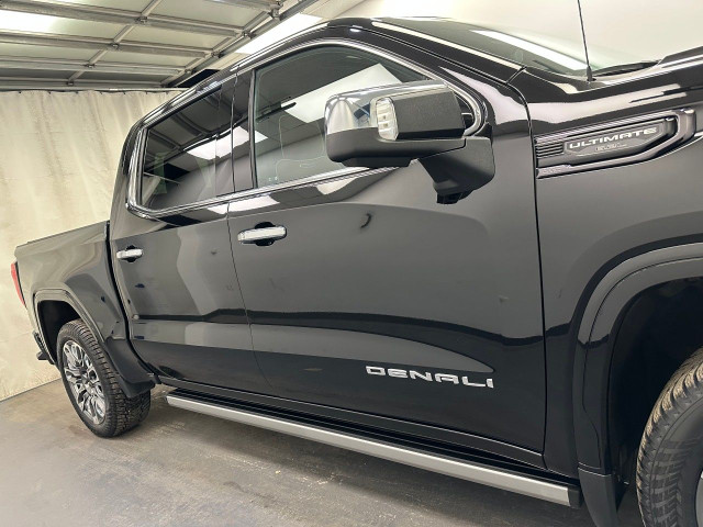 2023 GMC Sierra 1500 in Cars & Trucks in Lethbridge - Image 2