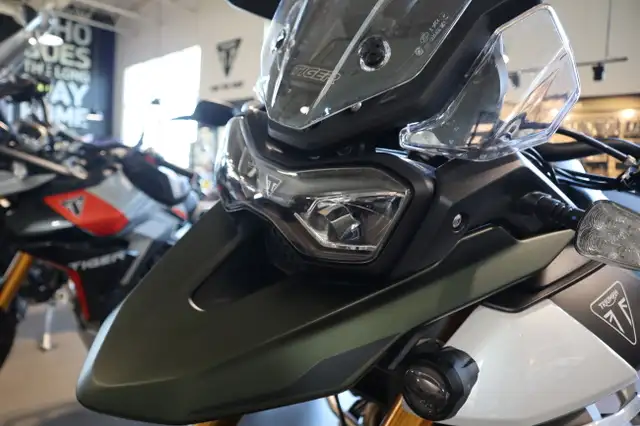 2025 Triumph TIGER 900 RALLY PRO Khaki Green in Street, Cruisers & Choppers in Edmonton - Image 6