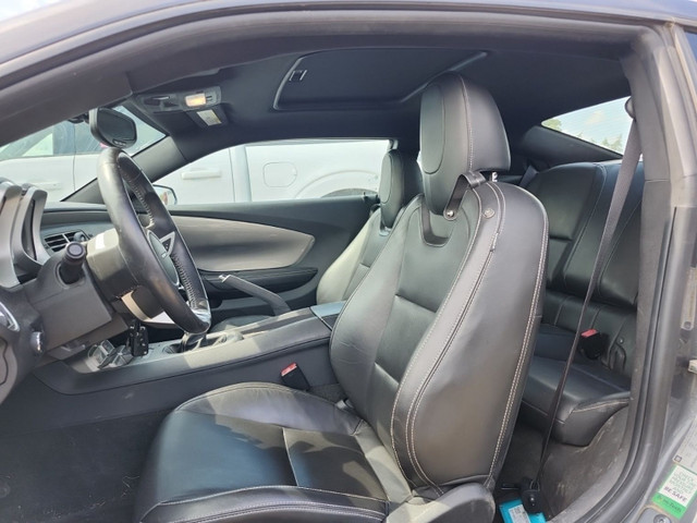 2010 Chevrolet Camaro 2LT *LEATHER/UPGRADED WHEELS/PRICED TO SEL in Cars & Trucks in City of Toronto - Image 2