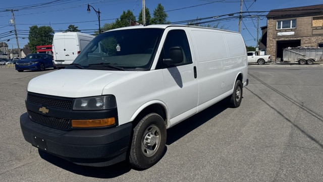 2019 Chevrolet Express Cargo Van ALLONGEE 155 in Cars & Trucks in Laval / North Shore
