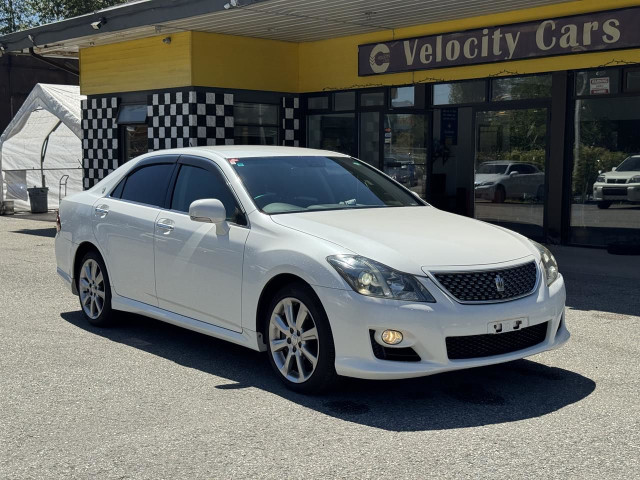 2008 Toyota CROWN Athlete 3.5 V6 in Cars & Trucks in Richmond