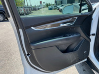 ACCIDENT FREE | HEATED/COOLED SEATS | HEATED STEERING WHEEL | WIRELESS CHARGING | TRI ZONE AUTO CLIM... (image 7)