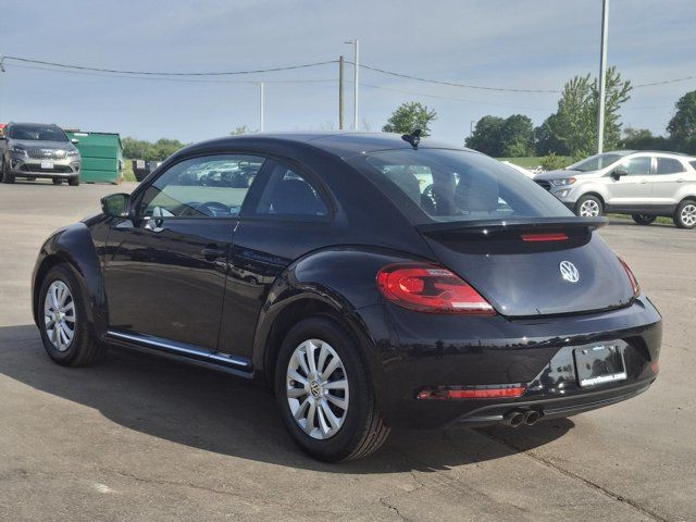 2017 Volkswagen Beetle Coupe Trendline | Rare Manual ! in Cars & Trucks in Guelph - Image 3
