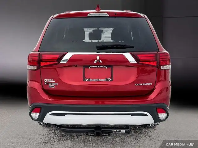 2019 Mitsubishi Outlander Essential | Bluetooth | Siege Chauffan in Cars & Trucks in Laval / North Shore - Image 7