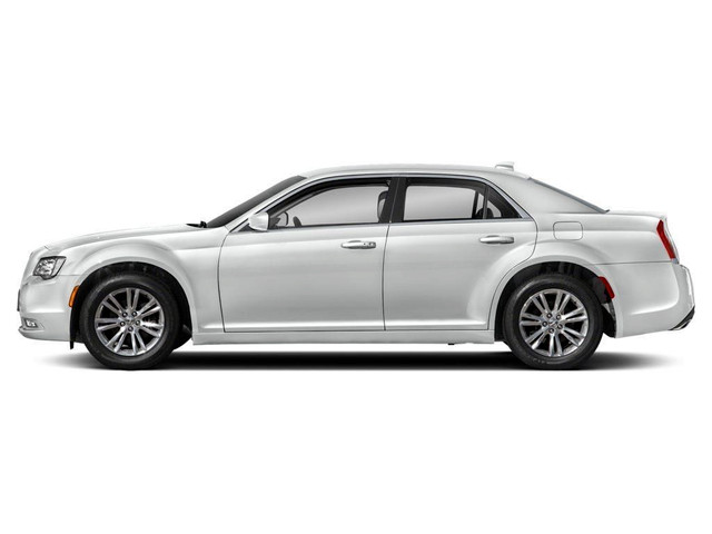 2022 Chrysler 300 S in Cars & Trucks in Edmonton - Image 2